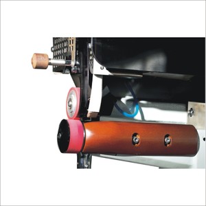 เครื่องเชื่อมต่อเส้นใยแบบไร้รอยต่อ รุ่น BT-910 สำหรับงานถัก - Product Image 2