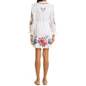 Robe d'été élégante en lin pour femme, personnalisée OEM, de haute qualité, à manches longues, motif floral naturel, style décontracté, avec broderie et coutures tendance - Product Image 3