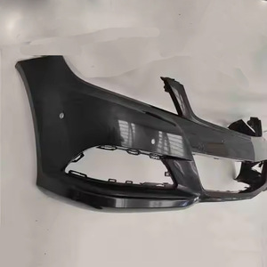Pare-chocs avant OEM en gros d'usine de pièces automobiles pour MercedesBenz W204 2012 nouvel état avec découpes d'attelage de <span class=keywords><strong>remorquage</strong></span> - Product Image 4