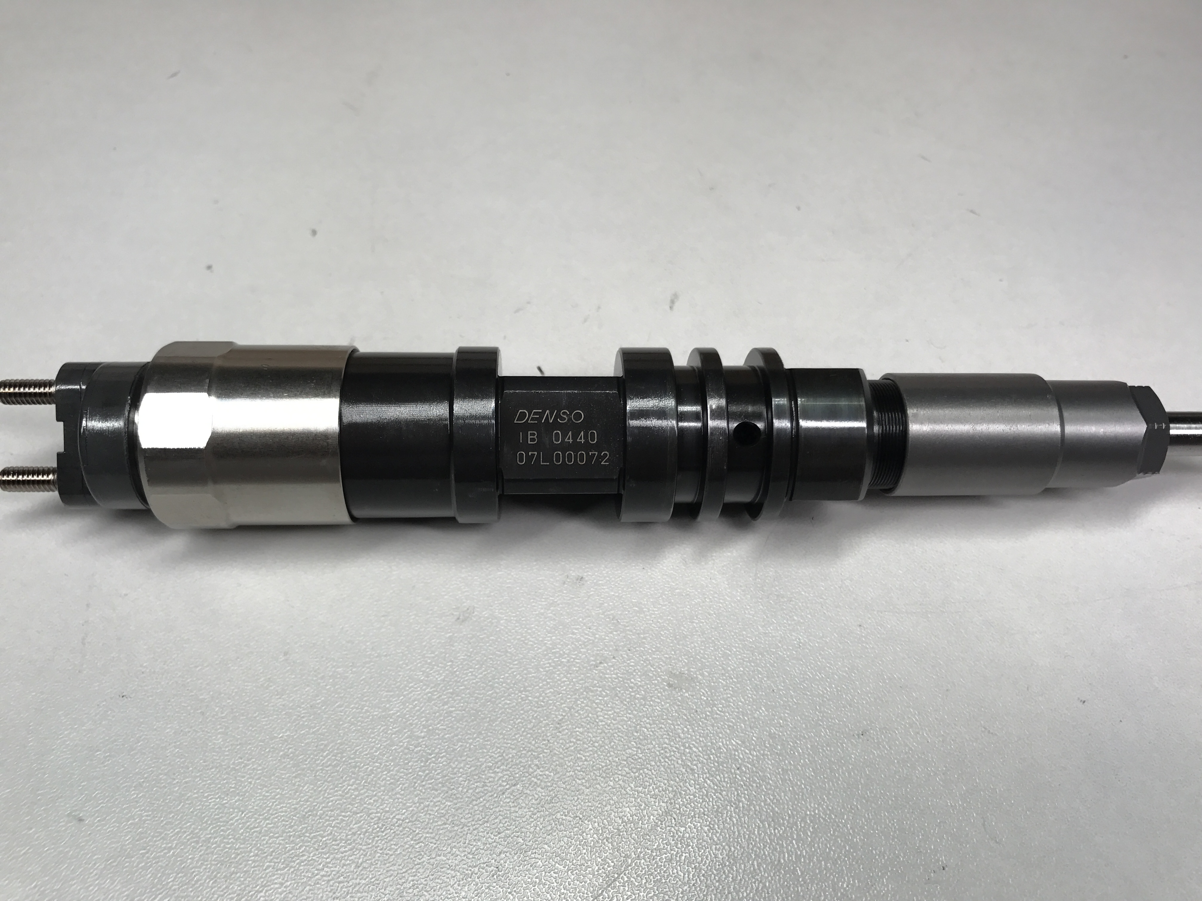 Hot sale high quality  Diesel fuel Injector 095000-6222 for FAWDE