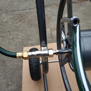Enrouleur de <span class=keywords><strong>tuyau</strong></span> d'<span class=keywords><strong>arrosage</strong></span> de jardin de type nouveau 2022, chariot en PVC, soudeur en métal, acier inoxydable, fonte, plastique <span class=keywords><strong>sur</strong></span> roues, guide de <span class=keywords><strong>tuyau</strong></span> de 100 pieds - Product Image 4