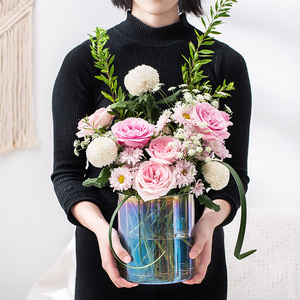 Vase de table moderne en verre transparent, fleurs de savon artisanales en forme de roses, design simple, vase de sol en céramique pour usage décoratif domestique - Product Image 3