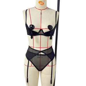 Nouvel ensemble soutien-gorge et culotte en maille transparente avec couvre-tétons à paillettes et pompons, lingerie sexy à bonnets ouverts, broderie légèrement sculptante pour femme - Product Image 5