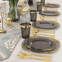 Ensemble de vaisselle jetable en plastique transparent avec bordure dorée, 175 pièces, comprenant 50 assiettes, 75 couverts dorés, 25 gobelets, 25 serviettes