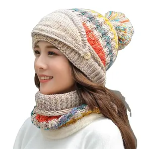 Beanie di yiwu cappello di lavoro a maglia delle donne del ricamo di inverno jacquard lavorato a maglia sciarpe e cappelli set