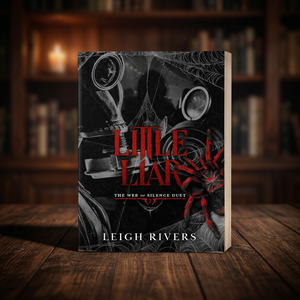 Little Liar de Leigh Rivers, libro de bolsillo, novela de ficción sobre la verdad, mentiras, misterio y emociones humanas - Product Image 1