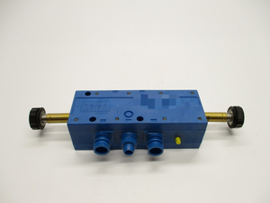 Plc <span class=keywords><strong>P</strong></span>-068704-K0000 Nsmp - Product Image 2