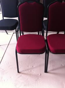 Sillas de Banquete Apilables Económicas al por Mayor, Muestra Gratuita, Asientos de Banquete para Hotel, Silla de Banquete de Tela Roja <span class=keywords><strong>en</strong></span> Oferta - Product Image 6