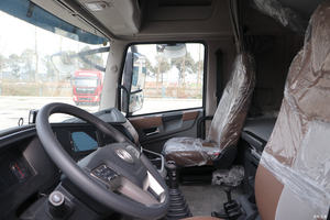 Camion tracteur Dongfeng Commercial Vehicle Tianlong Flagship <span class=keywords><strong>KX</strong></span> 600HP 6X4 pour le transport lourd - Product Image 5