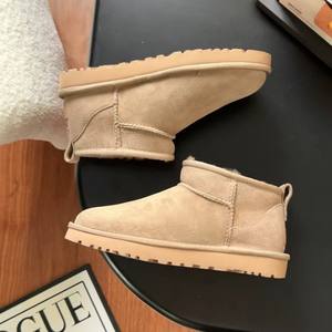 2025 yeni U Tutz kar botları polar kürk sıcak kalın tabanlı terlik çörek alt topuk-ücretsiz ayakkabı kadın Uggly çizmeler - Product Image 5