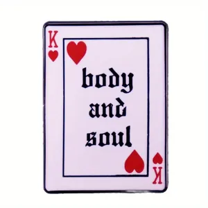 Cuerpo y <span class=keywords><strong>Alma</strong></span> naipes corazón rojo K emblema canción Fans broche regalo mochilas chaquetas sombrero - Product Image 5