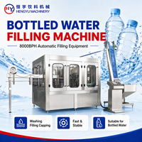 Machine de remplissage d'eau en bouteille PET 7000 BPH compatible IoT avec support à distance, remplisseuse 3-en-1 pour projets d'eau minérale