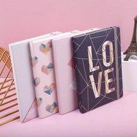 Journal de couverture en tissu de lin à couverture rigide personnalisé A5 agenda quotidien d'auto-amélioration feuille d'or carnet de mode
