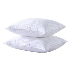 Coussins et plaids doux pour une maison confortable, un confort relaxant, une touche chaleureuse, idéal pour la chambre à coucher, le salon et le temps de sommeil - Product Image 1