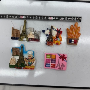 Magneti Souvenir 3D in Resina all'Ingrosso, Monumenti di Londra, Parigi, Venezia per Decorazione Casa e Regali Aziendali - Product Image 3