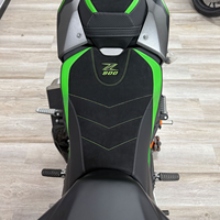 Coussin de siège avant pour conducteur Kawasaki Z900 Z 900 Z900SE 2025-2026