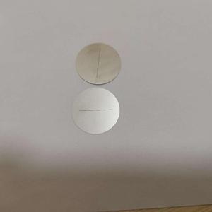 Hendidura de pinhole de 5um de metal personalizada de fábrica de China para investigación científica - Product Image 1