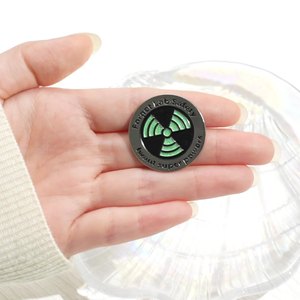 Pin de Esmalte con Diseño Científico, Insignia de Seguridad para Laboratorio, Broche Moderno con Temática de Feng Shui, Frutas, Flores y Pirámides, Joyería para el Día de San Valentín - Product Image 3