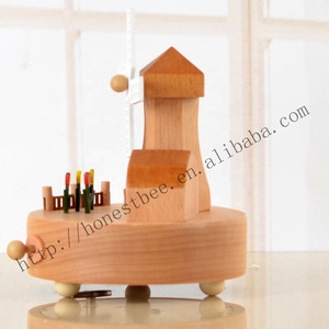 Molino de viento tren de Navidad de madera cajas de música carrusel de los movimientos con la hermosa campiña decoraciones de navidad regalo - Product Image 3