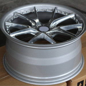 Rines Cóncavos de Aleación Cromada Personalizados para Automóviles, 5x112/114.3/120 PCD, 17-20 Pulgadas, 25mm ET, Rines Forjados para Automóviles de Pasajeros - Product Image 4