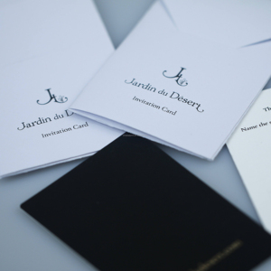 Tarjetas de Invitación de Boda de Terciopelo en Oferta, Sobre de Terciopelo Borgoña, Tarjetas de Invitación de Boda de Terciopelo con Impresión en Relieve - Product Image 2