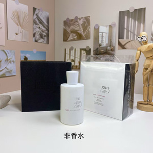 น้ำหอมแบบสเปรย์ ไม่ใช่แบบปืนฉีดน้ำหอม ขนาด 100 มล. สำหรับผู้หญิง - Product Image 1