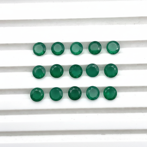 ทรงกลมขนาด5-8มม. สำหรับทำเครื่องประดับได้รับการรับรองจาก IGI สีเขียวธรรมชาติ - Product Image 1