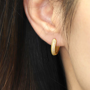 2025 moda nuovo orecchio rotondo fibbia <span class=keywords><strong>925</strong></span> puro <span class=keywords><strong>argento</strong></span> <span class=keywords><strong>orecchini</strong></span> stile retrò <span class=keywords><strong>orecchini</strong></span> a cerchio di alta qualità di lusso orecchino per le donne ragazze - Product Image 2