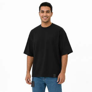 Camiseta Unisex Negra de Cuello Redondo, Corte Regular, Manga Corta, Color Sólido, Jersey de Algodón, Ropa Casual para Todas las Temporadas, Transpirable, Estilo Holgado - Product Image 2