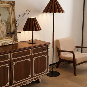 Lampadaire rétro en cuir avec abat-jour, source de lumière LED, base E27, commande par interrupteur, pour salon, chambre à coucher, éclairage décoratif - Product Image 1
