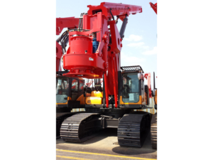 Gloednieuwe 66M Hydraulische Roterende Boringsinstallatie <span class=keywords><strong>Sr220c</strong></span> Voor Stichtingsboor Populaire Keus - Product Image 2