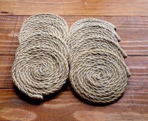   El Arte de la Posavasos Hecha a Mano con Cuerda de Cáñamo - Product Image 1