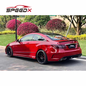 Kit Carrozzeria PD per <span class=keywords><strong>Mercedes</strong></span> W207 C207 Classe <span class=keywords><strong>E</strong></span> Coupé con Paraurti Anteriore, Paraurti Posteriore, Minigonne Laterali <span class=keywords><strong>e</strong></span> Parafango - Product Image 2