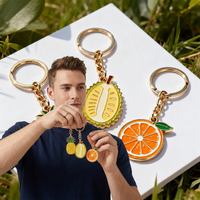 Porte-clés personnalisé en métal émaillé souple or et argent avec logo pour cadeaux promotionnels, vente en gros, fabricant de porte-clés Bubble Tea