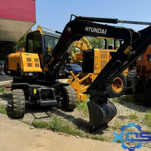 Excavatrice sur pneus Hyundai 60w-7 HW60ECO d'occasion, 6 tonnes, modèle 2020, bon état, moteur automatique, engrenages, matériel de construction - Product Image 6
