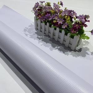 Material de Lona para Pancartas de la Mejor Calidad, Fabricante Chino, Pancarta Flexible de PVC Frontlit de 440 Gsm para Publicidad - Product Image 3