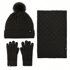 Ensembles Bonnets et Écharpes d'Hiver pour Femmes en Gros, Personnalisables avec Logo, Bonnets Tricotés de Qualité Supérieure, Épais et Chauds, avec Pompon - Product Image 5