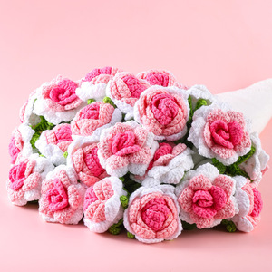 Rose Crochet Bouquet Couverture Romantique À La Main pour La Fête Des Mères Anniversaire Décor À La Maison Jeter Couvertures Fleurs Rose Bouquet Couvertures - Product Image 1