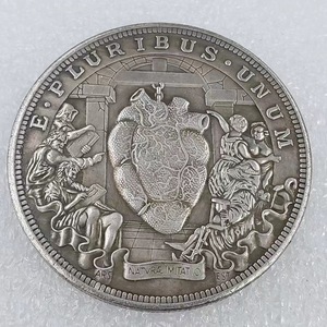 Pièce de monnaie Hobo Morgan Silver Dollar Anubis égyptien de 1899. Réplique en laiton plaqué argent - Product Image 4