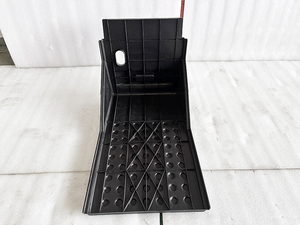 Piezas de Repuesto para Motor de Camión de Alto Rendimiento, Cubierta de Batería con Protección Contra Descargas Eléctricas 3703311-H03A1, Nuevo Estado, Ensamblaje - Product Image 3