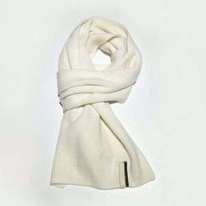 Bufanda de Lana y Cachemira con Cadena de Perlas para Hombre y Mujer, Color Sólido, Cálida y a la Moda, Nueva Colección Otoño Invierno 2025 - Product Image 6