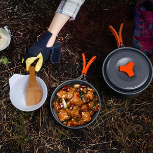 Ventes chaudes Ensemble de cuisine de camping 1-2 personnes Ensemble de batterie de cuisine en aluminium et accessoires de pique-nique de camping portables Ensemble de casseroles de cuisine en plein air - Product Image 2