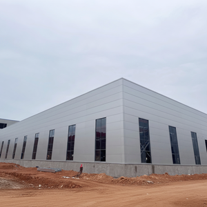 Forniamo Soluzioni Complete per Officine, Magazzini e Edifici Industriali in Struttura d'Acciaio, dal Progettazione all'Installazione - Product Image 2