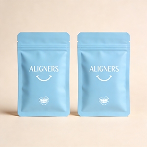 Sacs en Mylar à fermeture éclair plats mats imprimés sur mesure, sacs thermoscellables pour kit d'aligneur dentaire transparent, aligneur orthodontique, retrait et mâchoires - Product Image 1