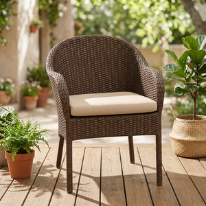 Chaise de jardin en osier d'extérieur avec coussin beige, style rustique, pieds coniques, structure robuste pour terrasse et patio - Product Image 2