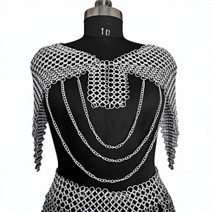 Gilet d'armure en maille d'acier inoxydable plaqué argent, forme irrégulière, pièce de costume de guerrier tendance pour femme - Product Image 4
