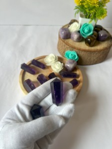 Traditional 4.5 cm Natural Amethyst Double Terminated Crystal Wand Handmade Eco-Friendly Meditation Reiki Chakra Balancing Feng - Product Image 4