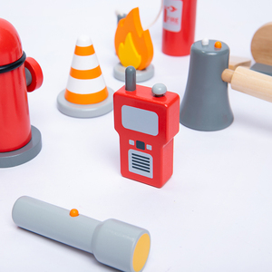 Ensemble <span class=keywords><strong>de</strong></span> jouets en bois pour enfants, jeu <span class=keywords><strong>de</strong></span> rôle <span class=keywords><strong>de</strong></span> pompier, jeu <span class=keywords><strong>de</strong></span> pompier, 4 pièces, pour enfants - Product Image 2