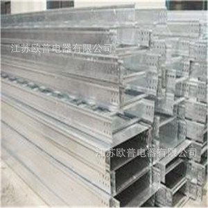 Canaux de câblage en alliage d'aluminium 200x100mm solides pour la pose de câbles - Product Image 1
