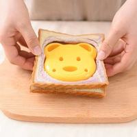 Moule à sandwich en plastique, emporte-pièce à pain en forme d'ours, de chat, de lapin, de voiture, moule à gâteau, biscuit, dispositif de gaufrage, emporte-pièce à croûtes, emporte-pièce à biscuits